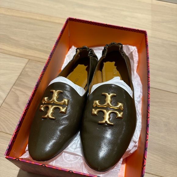 Tory Burch Eleanor Loafers Olive size US 7 like new - Picture 6 of 6